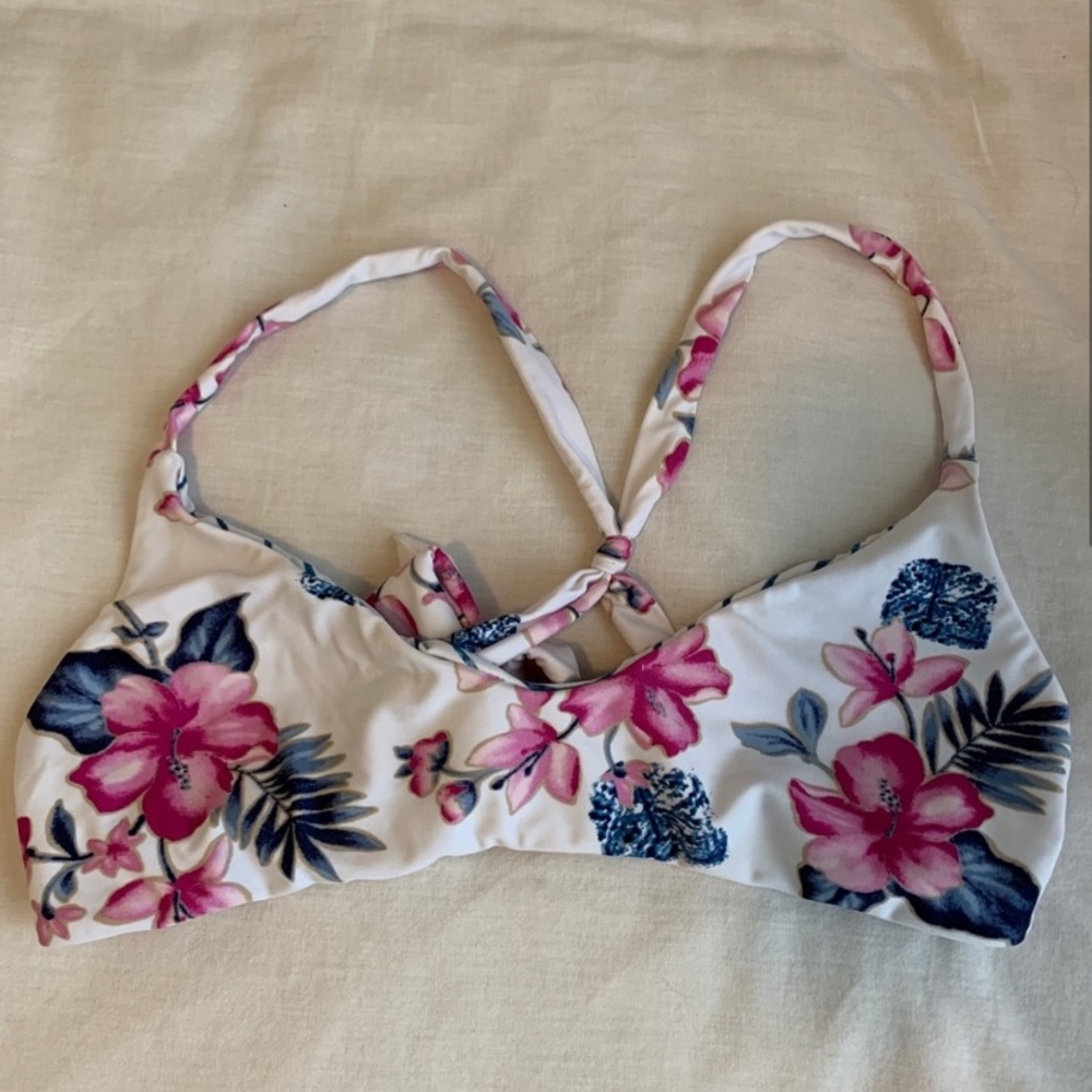 Frankies Bikini Top